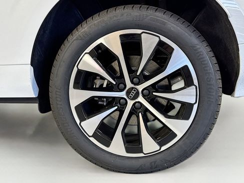 New 2026 Audi Q3 quattro 2.0T image 29