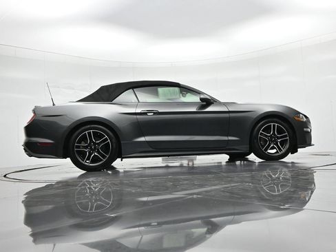 Used 2019 Ford Mustang Premium RWD image 22