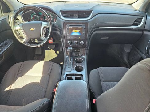 Used 2015 Chevrolet Traverse LT AWD/4WD image 19