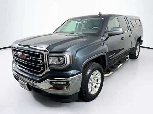 Certified 2017 GMC Sierra 1500 SLE w/ SLE Value Package AWD/4WD image 3