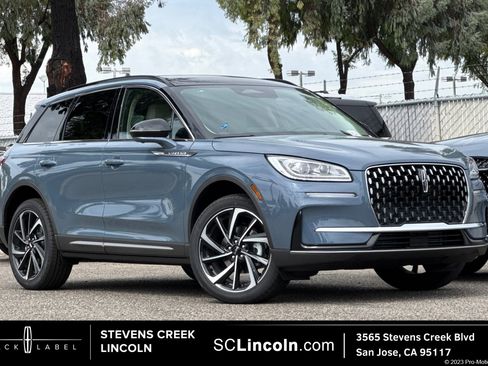 New 2025 Lincoln Corsair Reserve w/ Rear Removable Package Tray image 1