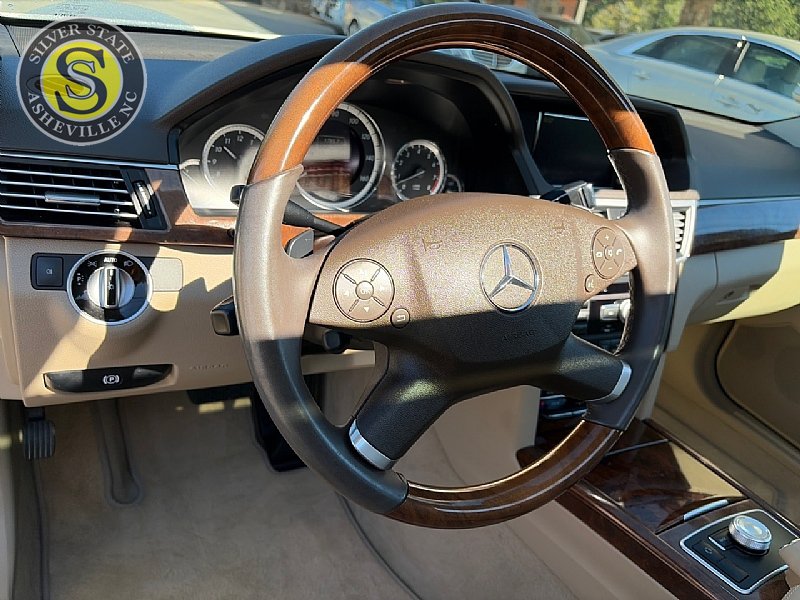 Used 2012 Mercedes-Benz E 350 4MATIC Sedan image 20