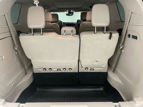 Used 2017 Chrysler Pacifica Limited image 12