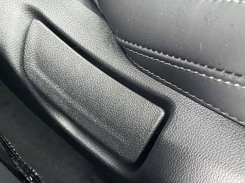 New 2026 Kia Sorento S image 20