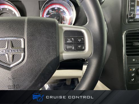 Used 2017 Dodge Grand Caravan SE w/ Power Window Group FWD image 22