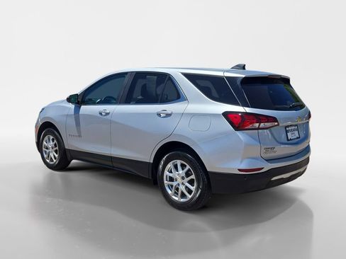 Used 2022 Chevrolet Equinox LT AWD/4WD image 3
