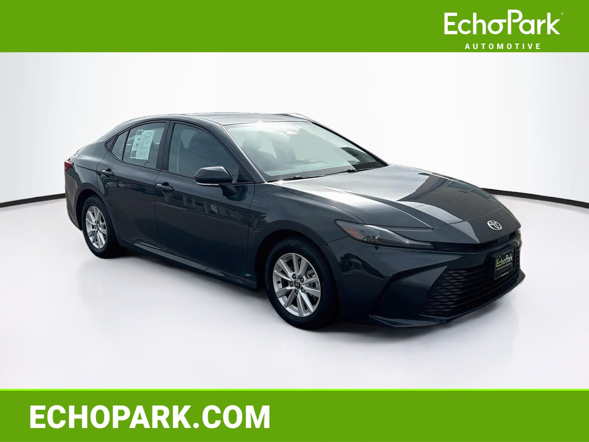 Used 2025 Toyota Camry LE FWD image 1
