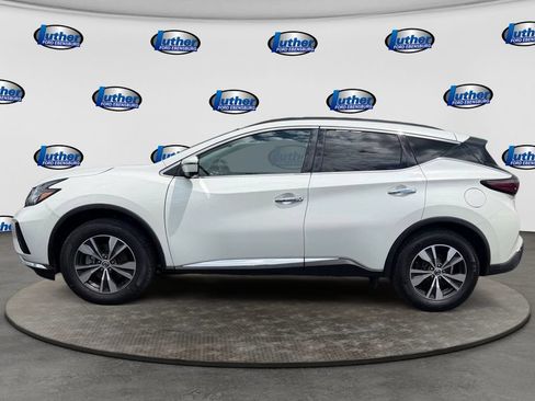 Used 2020 Nissan Murano SV w/ Premium Package AWD/4WD image 2