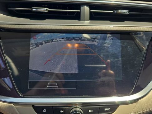 Used 2021 Buick Encore GX Preferred w/ Sport Touring Package FWD image 20