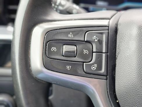 Used 2025 Chevrolet Silverado 1500 LT RWD image 17