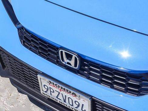 Certified 2025 Honda Civic Sport image 12