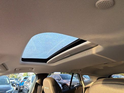 New 2026 Chevrolet Trax ACTIV w/ Sunroof Package FWD image 3