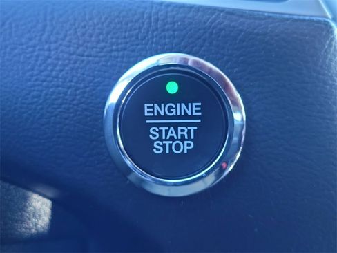 Used 2023 Ford Edge SEL w/ Convenience Package image 18