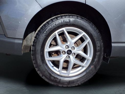 Used 2023 Ford Edge SEL w/ Convenience Package image 10