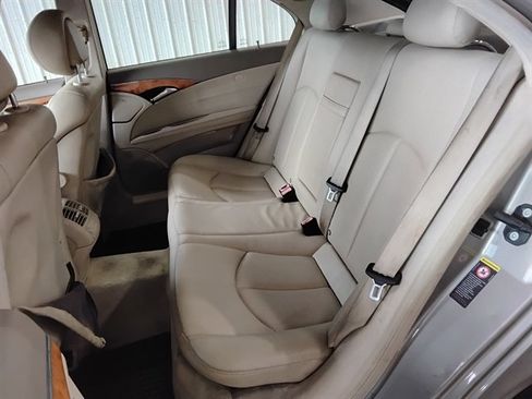 Used 2006 Mercedes-Benz E 350 Sedan image 13
