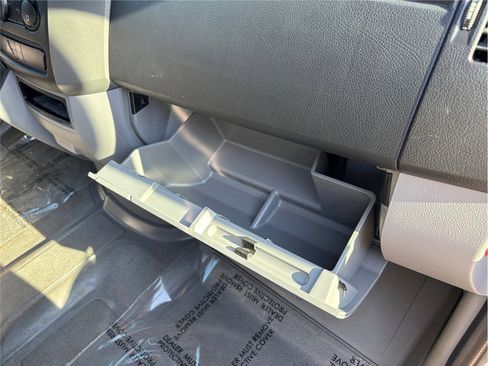 Used 2012 Mercedes-Benz Sprinter 3500 image 27