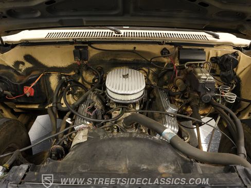 Used 1988 Chevrolet Silverado 3500 2WD Regular Cab image 3