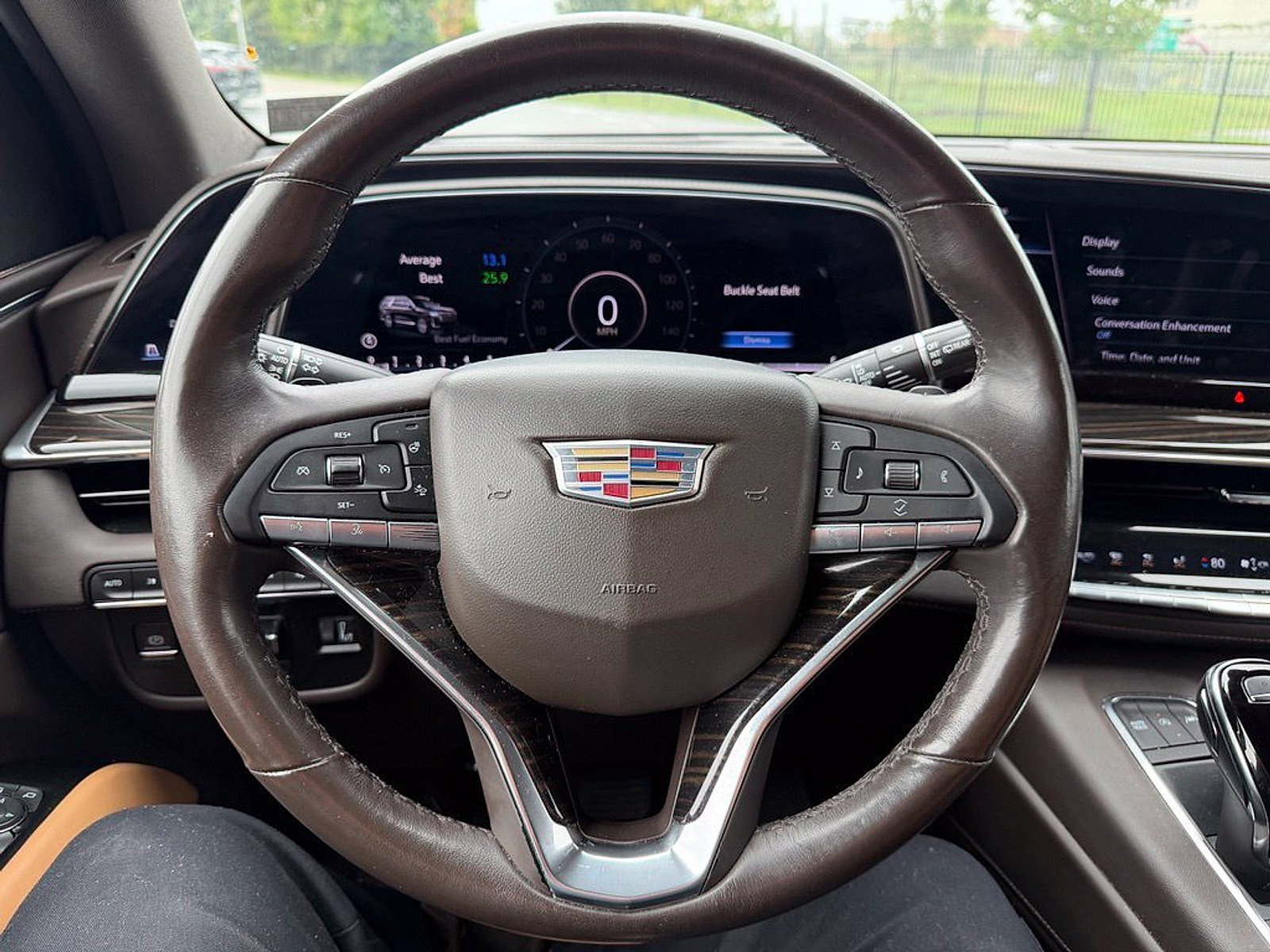 Used 2021 Cadillac Escalade Premium Luxury w/ Driver Assist Tech Package AWD/4WD image 16