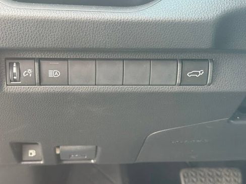 Used 2025 Toyota RAV4 XLE w/ Convenience Package AWD/4WD image 27