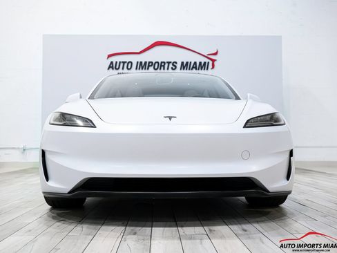 Used 2025 Tesla Model 3 Performance AWD/4WD image 32