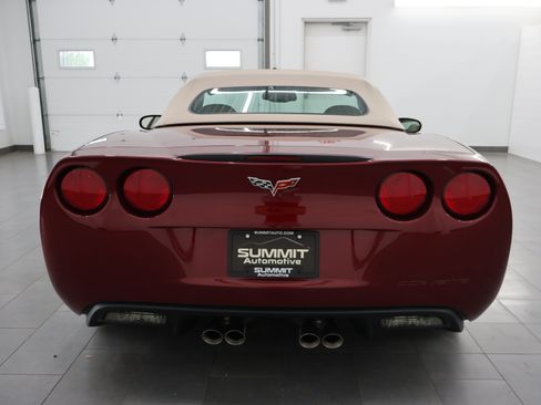 Used 2006 Chevrolet Corvette Convertible w/ Preferred Equipment Group RWD image 23