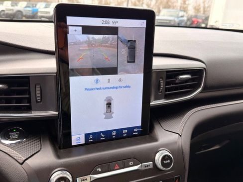 Used 2020 Ford Explorer ST w/ Premium Technology Package image 3