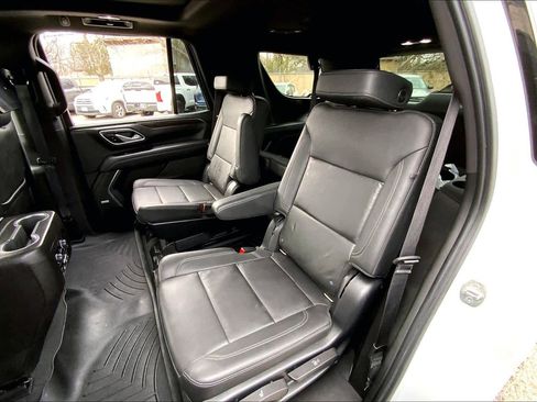 Used 2021 Chevrolet Tahoe Z71 w/ Rear Media and Nav Package image 20