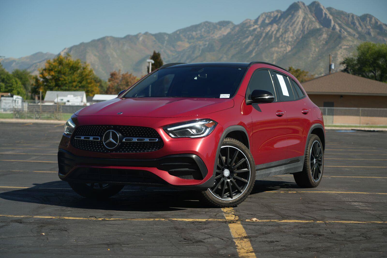 Used 2021 Mercedes-Benz GLA 250 4MATIC image 1