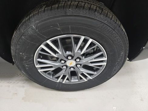 New 2026 Chevrolet Traverse LT image 24