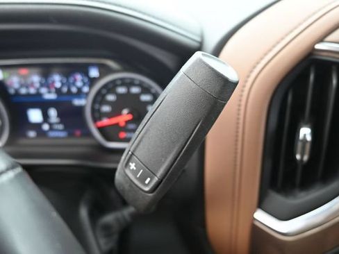 Used 2022 Chevrolet Silverado 1500 High Country AWD/4WD image 18