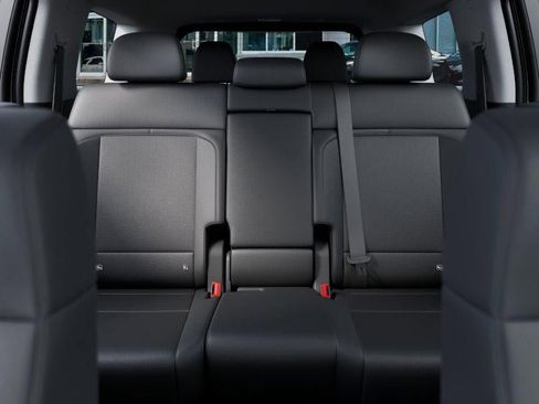 New 2026 Hyundai Santa Fe SE image 12