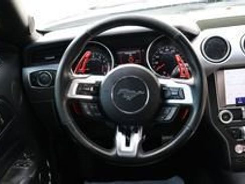 Used 2020 Ford Mustang Premium image 12