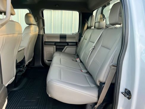 Used 2018 Ford F250 XL w/ Power Equipment Group image 30