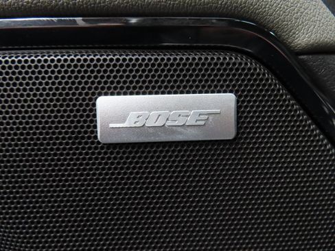 Used 2025 Chevrolet Silverado 2500 ZR2 w/ Technology Package image 58