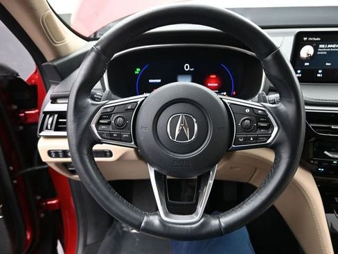 Used 2023 Acura MDX SH-AWD w/ Advance Package image 12