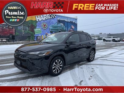 Used 2023 Toyota Corolla Cross SE w/ Moonroof Package