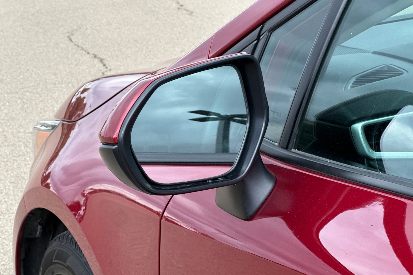 Used 2025 Toyota Corolla LE FWD image 52