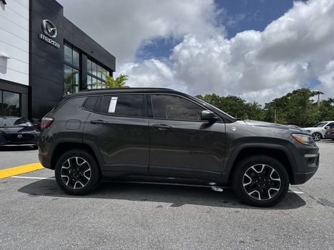 Used 2020 Jeep Compass Trailhawk AWD/4WD image 23