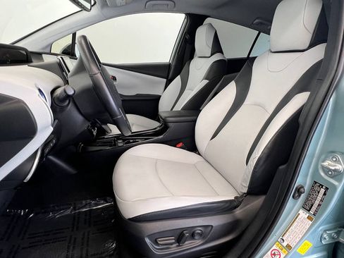 Used 2019 Toyota Prius Limited image 8