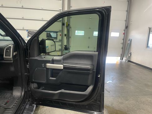 Used 2015 Ford F150 Lariat w/ Equipment Group 502A Luxury image 34