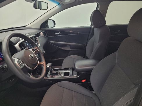 Used 2020 Kia Sorento LX AWD/4WD image 17