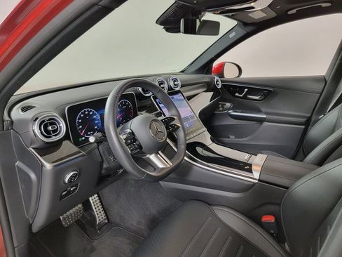 Certified 2025 Mercedes-Benz GLC 300 4MATIC image 17