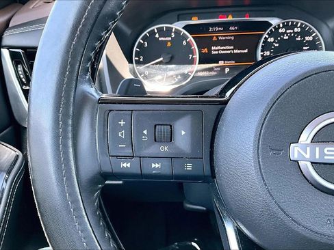 Used 2022 Nissan Rogue SL AWD/4WD image 17
