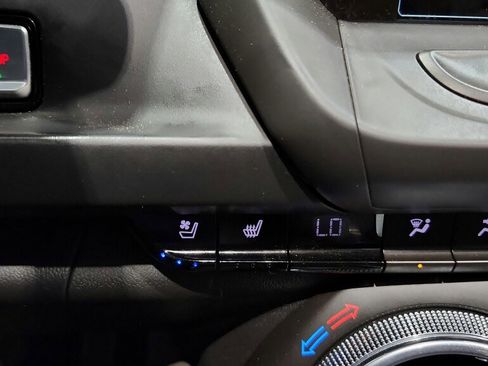 Used 2018 Chevrolet Camaro ZL1 RWD image 36