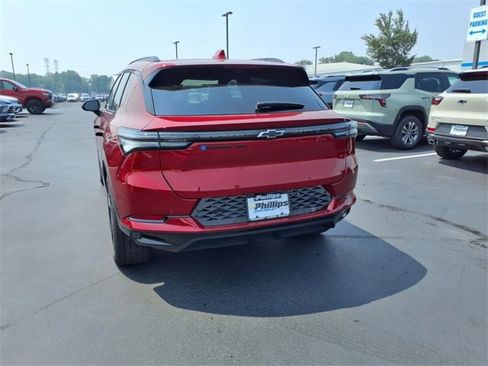 New 2025 Chevrolet Equinox EV RS image 12