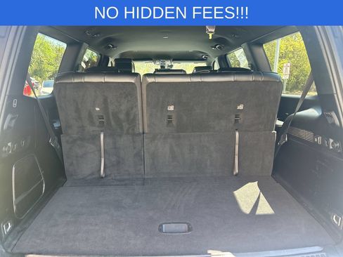 Used 2024 Jeep Wagoneer Series II w/ Flexible Seating Group RWD image 13