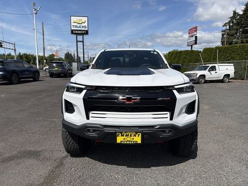 Used 2025 Chevrolet Colorado ZR2 w/ ZR2 Bison Edition AWD/4WD image 10