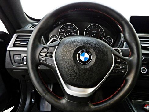 Used 2018 BMW 430i Convertible RWD image 22
