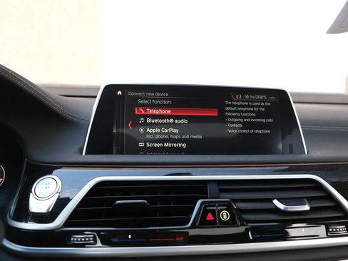 Used 2019 BMW 750i 750i Sedan 4D w/ M Sport Package image 38