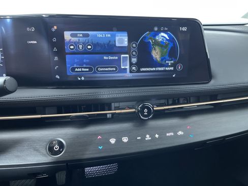 Certified 2024 Nissan Ariya AWD image 18